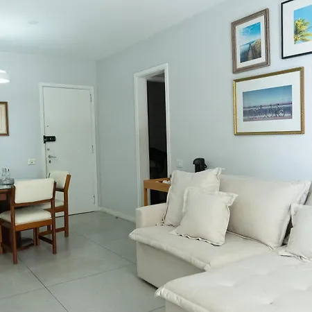 Apartamento Pé na Areia - Barra Bella Posto 6 Barra da Tijuca-3